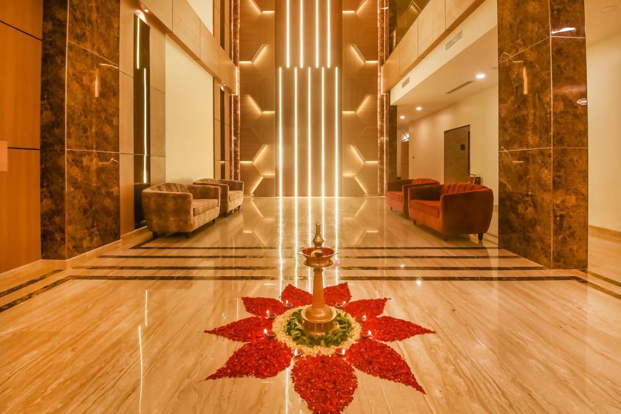 Emerald Clarks Inn Suites Mysore Bagian luar foto